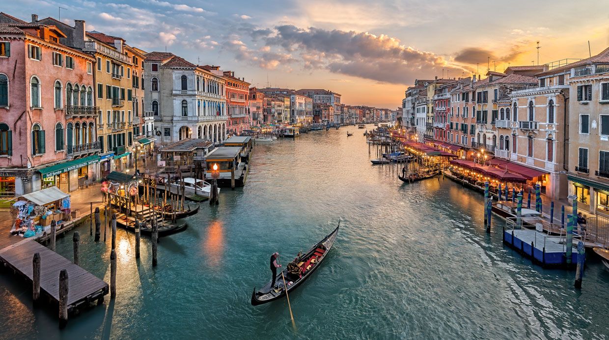 ¿Quieres conocer Venecia y su famoso Carnaval?