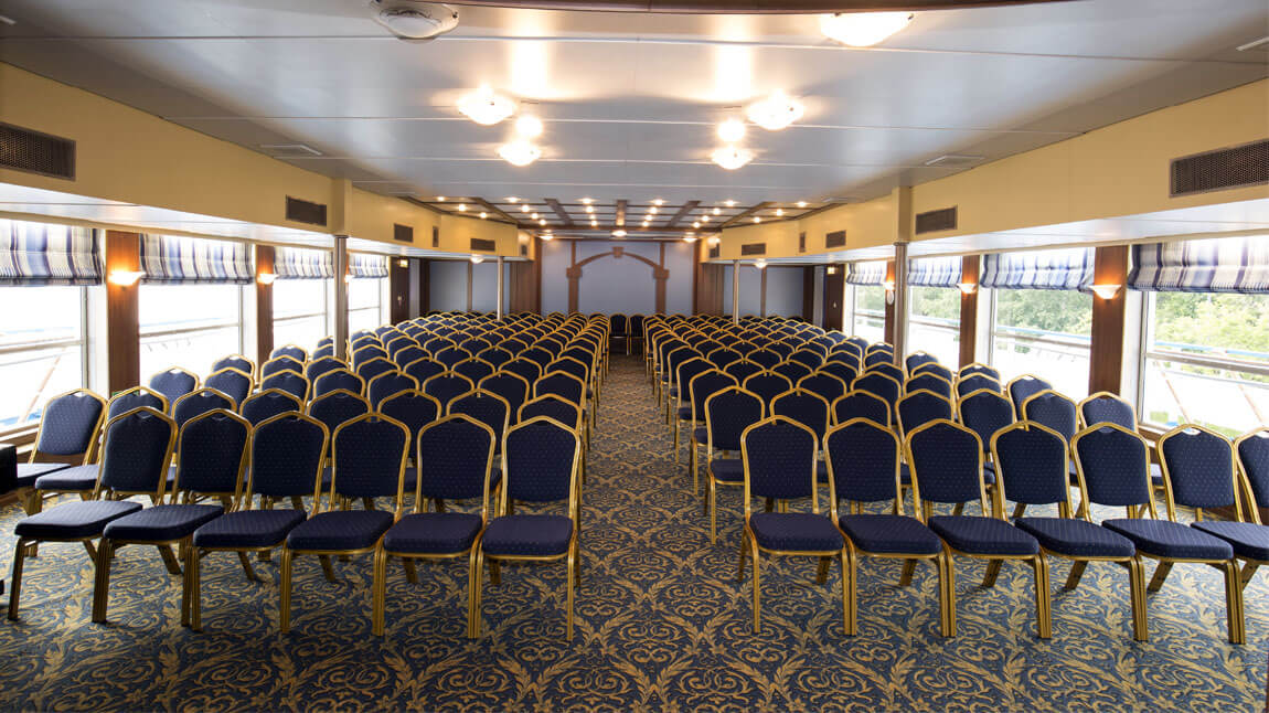 Sala Conferencia Barco Chicherin