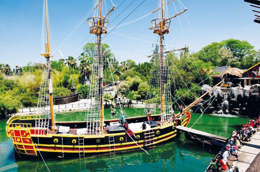 Excursión Parque Isla Mágica (Incluida adultos)