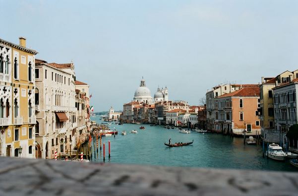 Cruceros fluviales desde Venecia: Pros de alojarse en el crucero VS hotel en Venecia