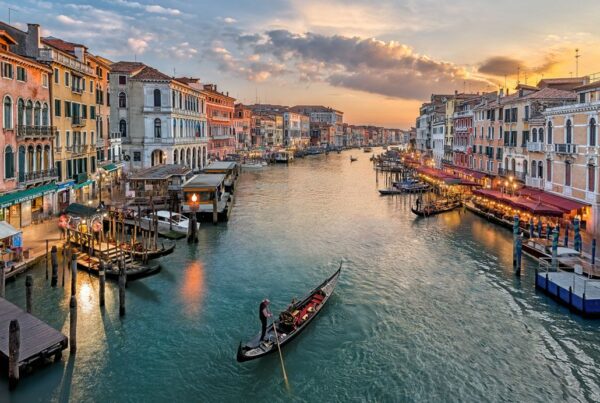 ¿Quieres conocer Venecia y su famoso Carnaval?