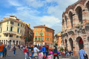 Verona en bicicleta y jardines Giusti