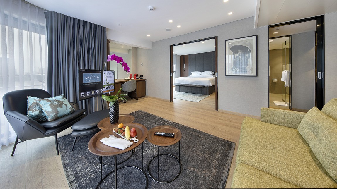Owner’s Suite - Ms Emerald Harmony
