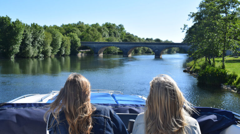 Charente Barco de alquiler LE Boat Jarnac