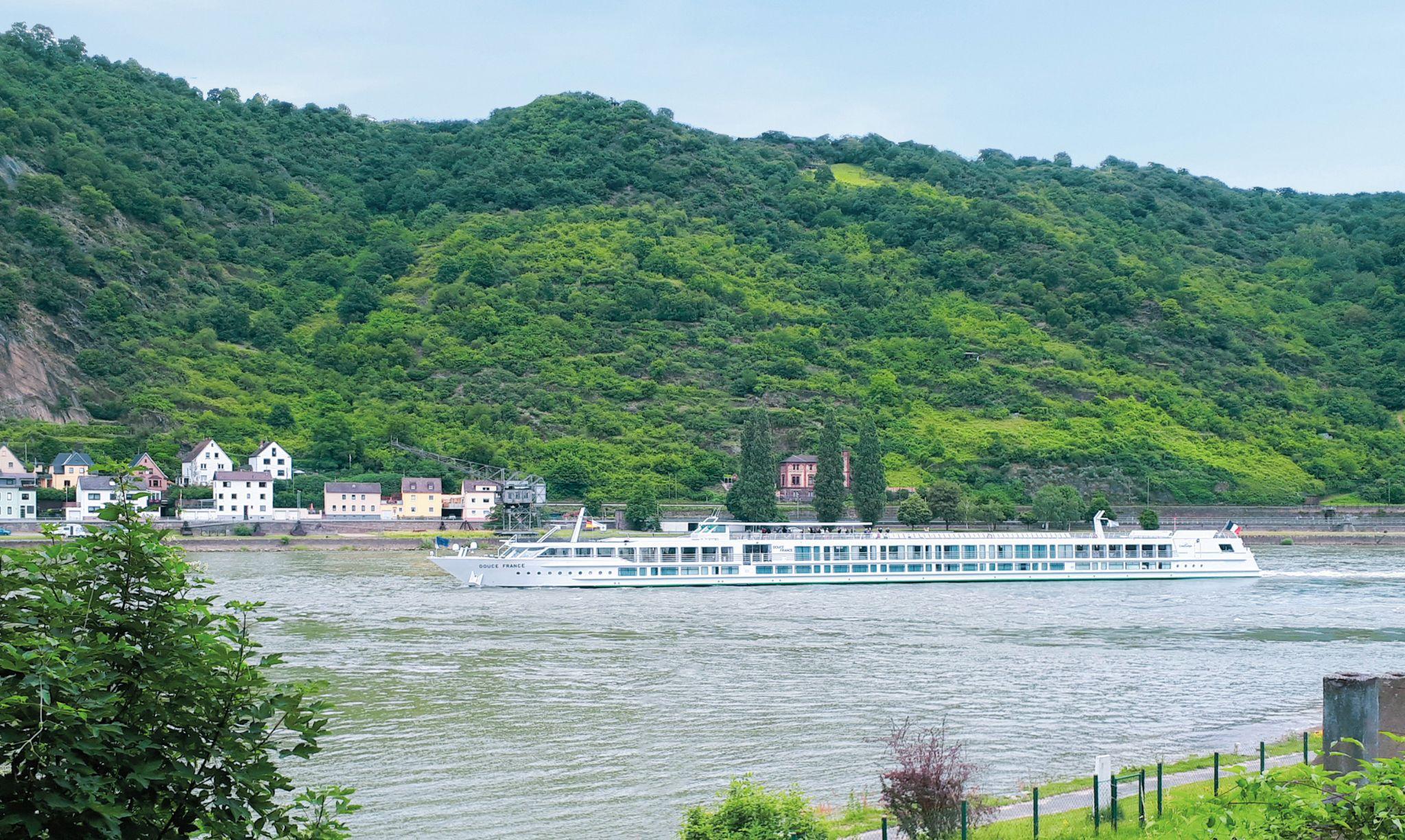 Aventúrate a bordo: cruceros fluviales de última hora para una escapada inesperada