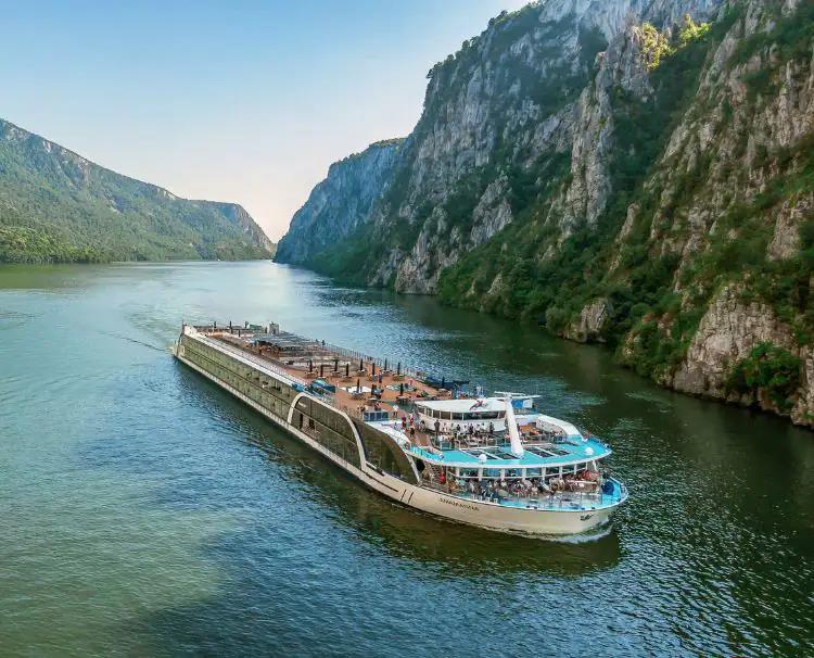 Descubre los cruceros de lujo de AmaWaterways y sus ventajas exclusivas para viajeros sofisticados