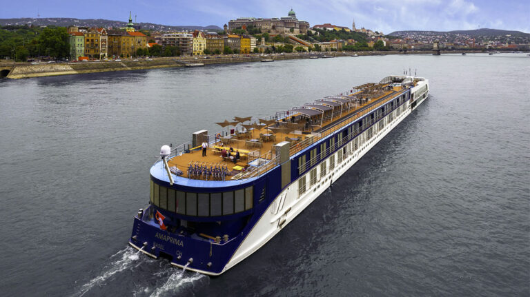 Barco Amaprima Amawaterways