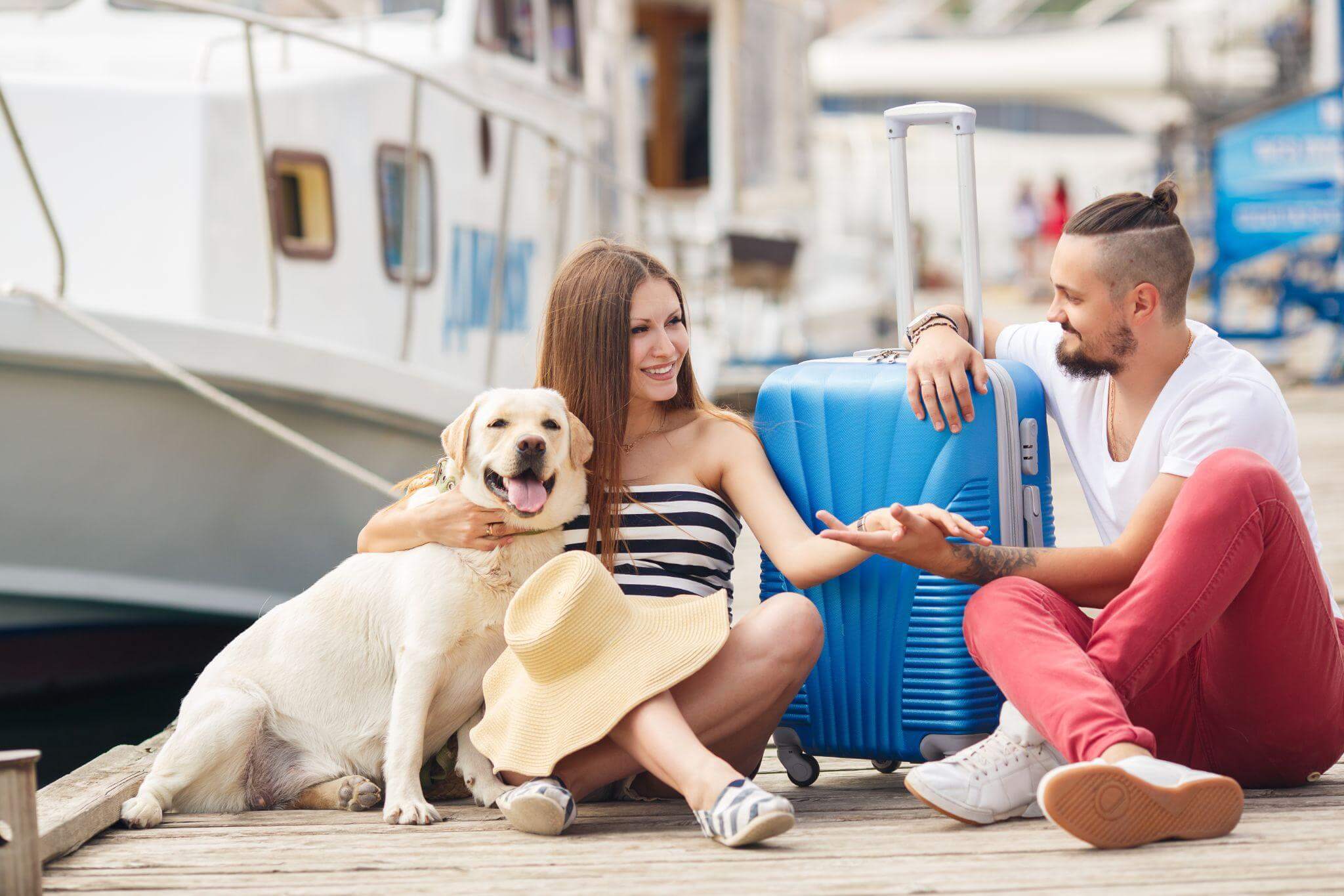 Alquiler de barcos fluviales y mascotas a bordo