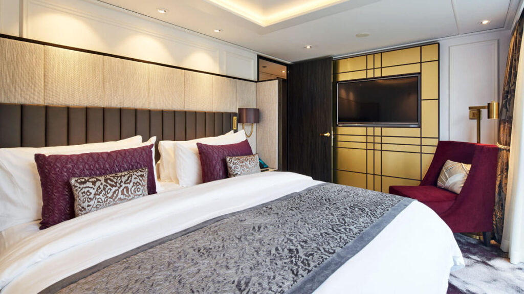 Owner Suite Riverside Ravel