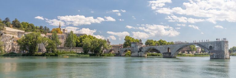 LMY_INVPP2 – Escalas imprescindibles del Ródano entre Lyon, la Camarga y la Provenza