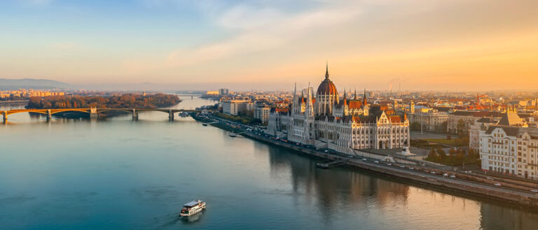 Riverside Mozart budapest