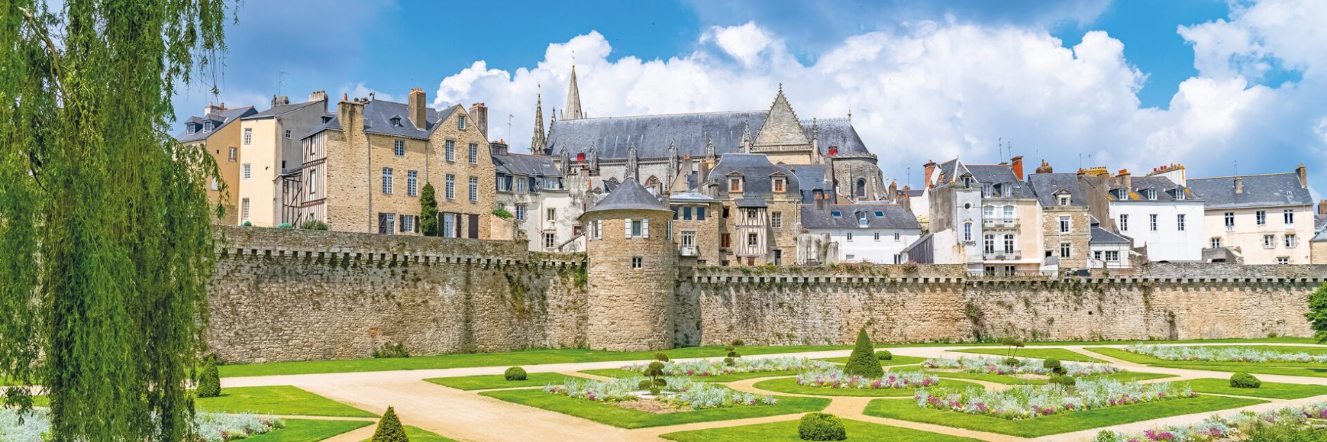 La auténtica Bretaña, el Loira y sus castillos, una herencia real – NSB_PP